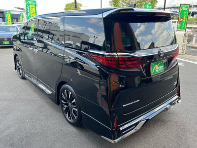 2026 Toyota ALPHARD 缩略图 13