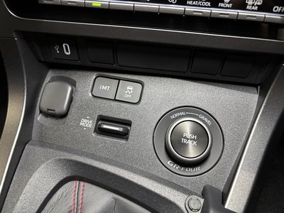 2026 Toyota GR YARIS thumbnail 46