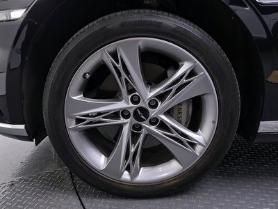 صورة 6 لـ 2022 Genesis G90 (RS4)