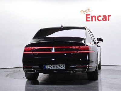 صورة 3 لـ 2022 Genesis G90 (RS4)