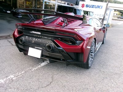 صورة 7 لـ 2023 Lamborghini HURACAN