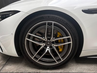 MERCEDES-BENZ SL AMG - 8