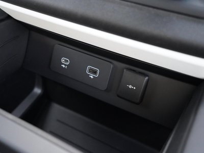 2024 LAND Rover DEFENDER 缩略图 26