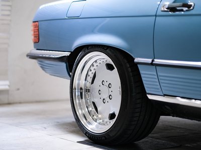 MERCEDES-BENZ SL - 4