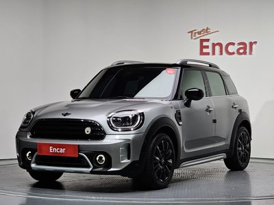 MINI COUNTRYMAN - 1