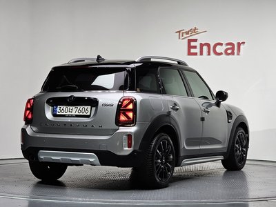 MINI COUNTRYMAN - 4
