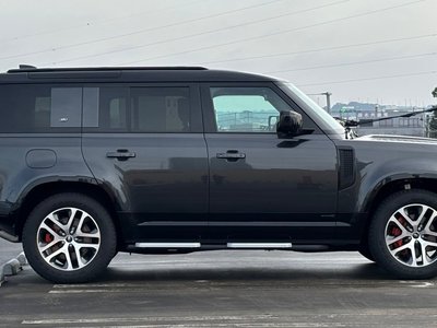 LAND ROVER DEFENDER 110 X 3.0L D300 - 3