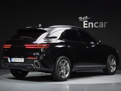 صورة 4 لـ 2021 Genesis GV70