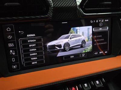 2026 Lamborghini URUS 缩略图 16