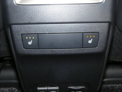 صورة مصغرة 15 لـ 2022 Lexus RX