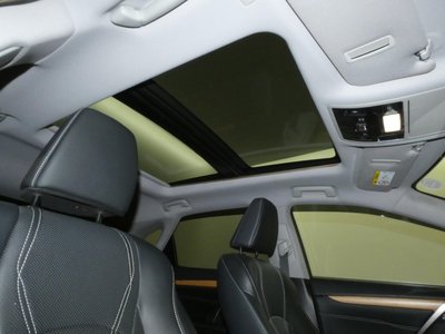 صورة مصغرة 50 لـ 2022 Lexus RX