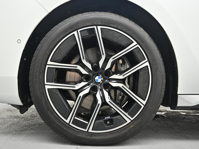صورة 6 لـ 2024 BMW 7 SERIES