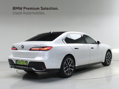 صورة 3 لـ 2024 BMW 7 SERIES