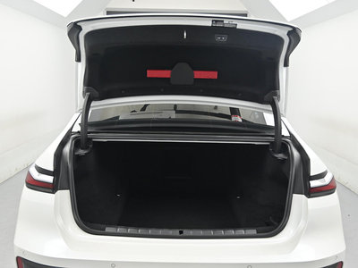 صورة 9 لـ 2024 BMW 7 SERIES