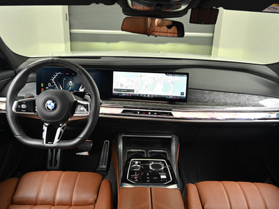 صورة 7 لـ 2024 BMW 7 SERIES