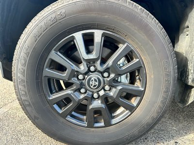 TOYOTA LAND CRUISER 250 - 7