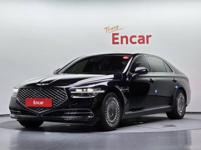 2020 Genesis G90 — фото 1