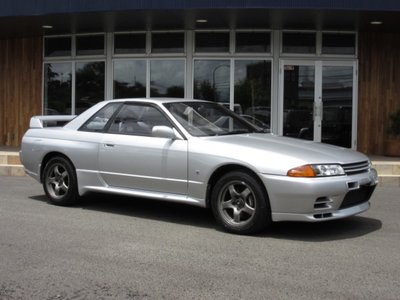NISSAN SKYLINE GT-R