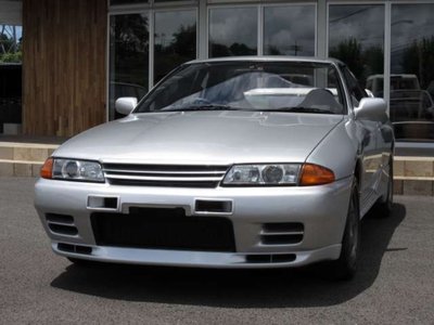 NISSAN SKYLINE GT-R - 2