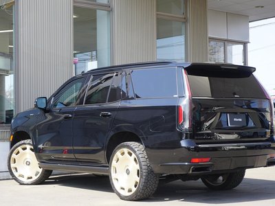 CADILLAC ESCALADE - 7