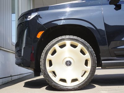 CADILLAC ESCALADE - 3