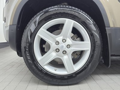 LAND ROVER DEFENDER - 6