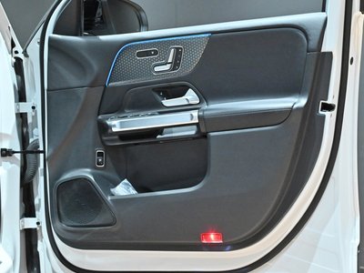 2024 Mercedes-BENZ GLB — миниатюра 55