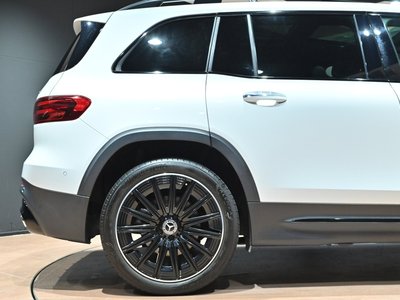 2024 Mercedes-BENZ GLB — миниатюра 28