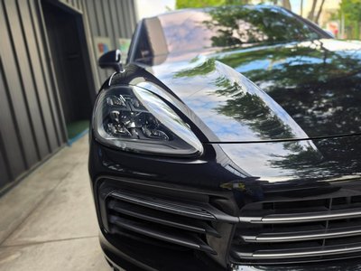 صورة 3 لـ 2022 Porsche CAYENNE