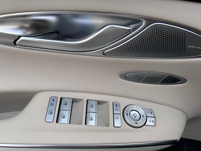 2026 Genesis GV70 — фото 10