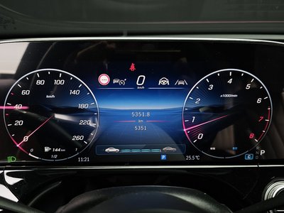 2026 Mercedes-BENZ E-CLASS thumbnail 11