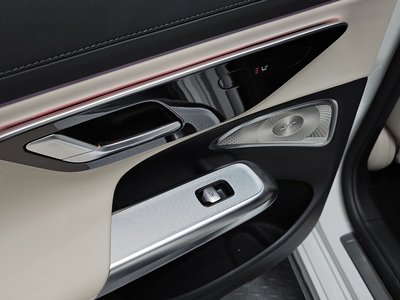2026 Mercedes-BENZ E-CLASS thumbnail 27