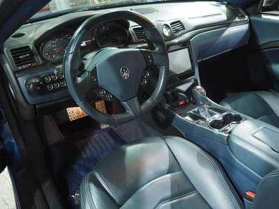 MASERATI GRANTURISMO - 9