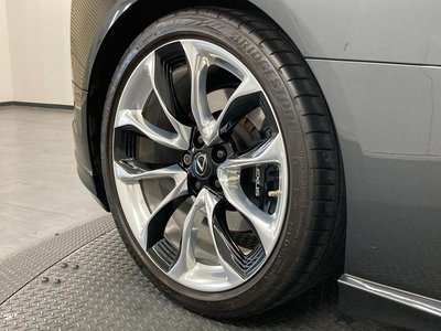 صورة مصغرة 15 لـ 2018 Lexus LC