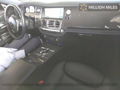 ROLLS-ROYCE GHOST - 3