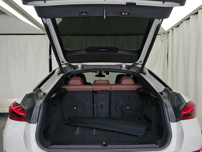 2021 BMW X6 — миниатюра 26