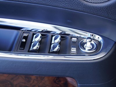 2011 ROLLS-ROYCE GHOST thumbnail 30