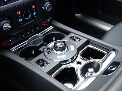 2011 ROLLS-ROYCE GHOST thumbnail 25