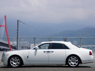 2011 ROLLS-ROYCE GHOST photo 9