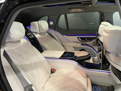 صورة مصغرة 33 لـ 2025 Mercedes-BENZ EQS SUV MAYBACH
