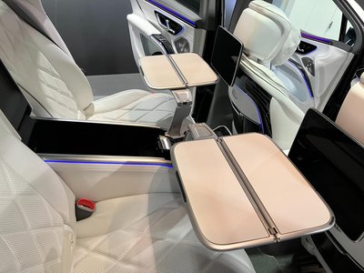 صورة مصغرة 30 لـ 2025 Mercedes-BENZ EQS SUV MAYBACH