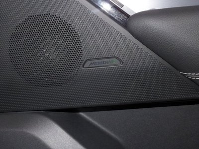 2021 LAND Rover RANGE ROVER VELAR — миниатюра 18