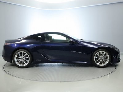 صورة مصغرة 12 لـ 2019 Lexus LC