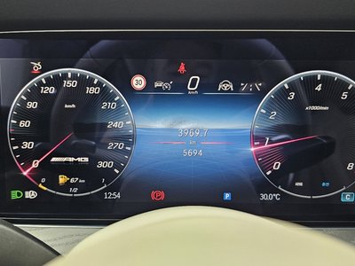 2025 Mercedes-BENZ GT AMG 照片 8