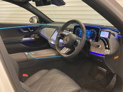 MERCEDES-BENZ E-CLASS - 6