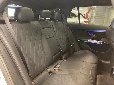 MERCEDES-BENZ E-CLASS - 7