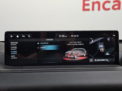 2022 Genesis GV80 thumbnail 23