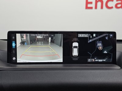 2022 Genesis GV80 thumbnail 22