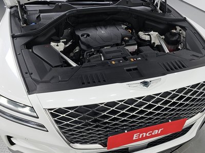 صورة 8 لـ 2022 Genesis GV80