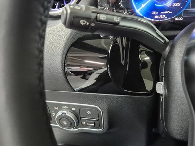 2025 Mercedes-BENZ EQA thumbnail 12